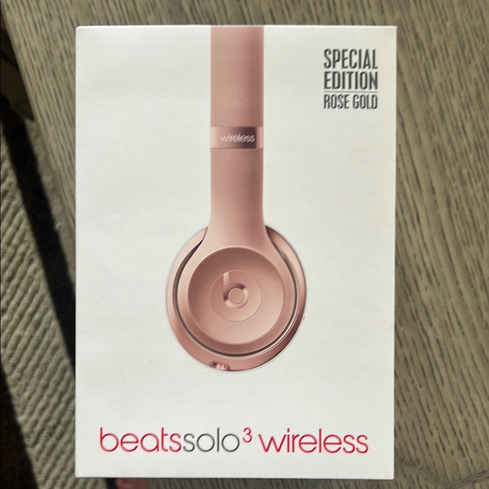 Solo3 Wireless Headphones - Rose Gold